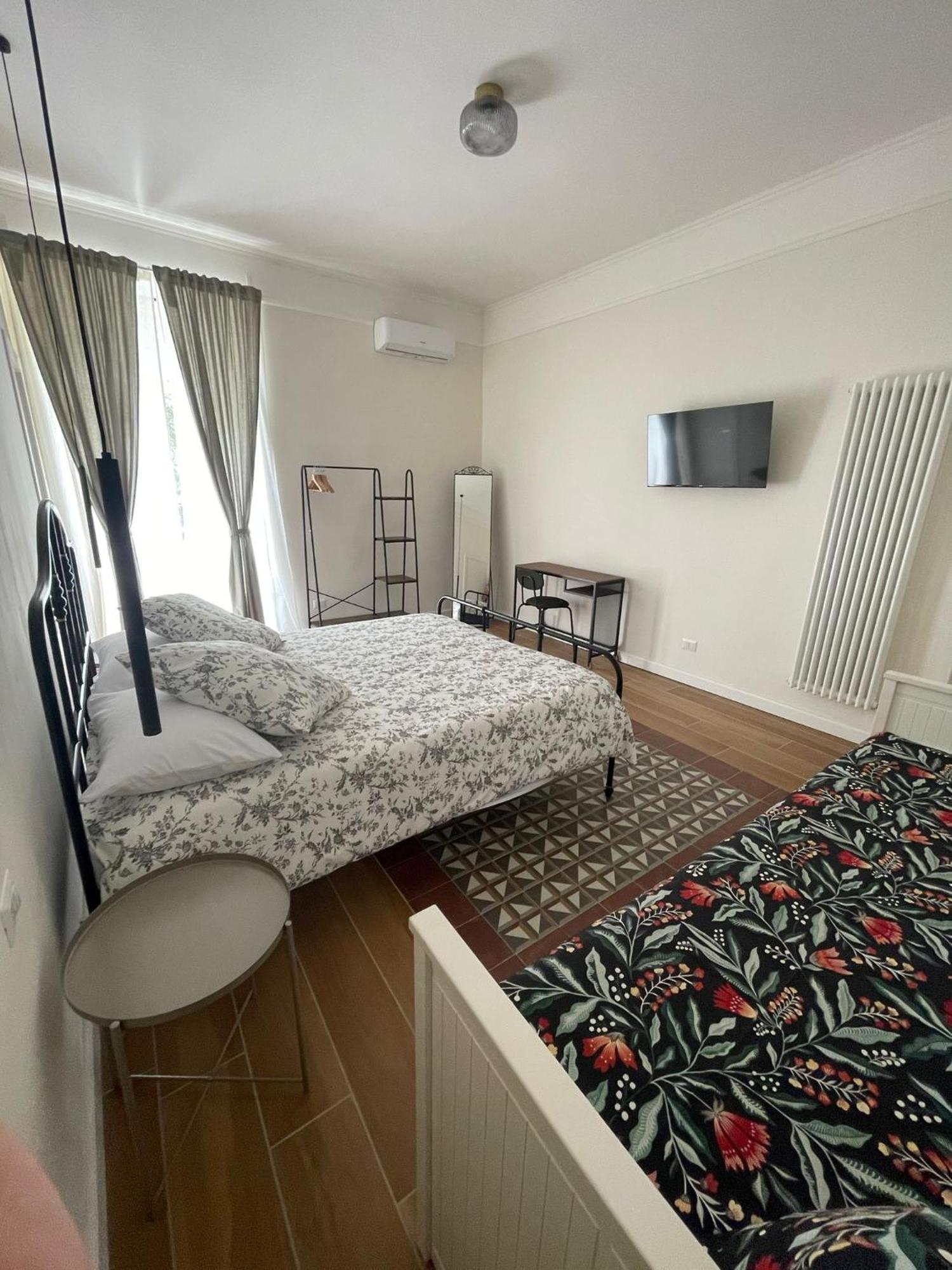 Casa Duchesca Bed and Breakfast Νάπολη Εξωτερικό φωτογραφία